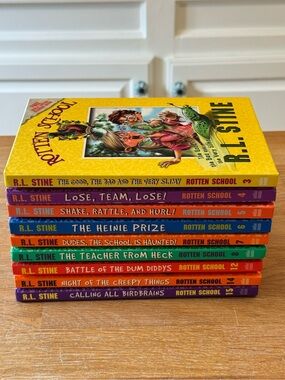 📚 Rotten School Hardcover Set of 9 R.L. Stine Books